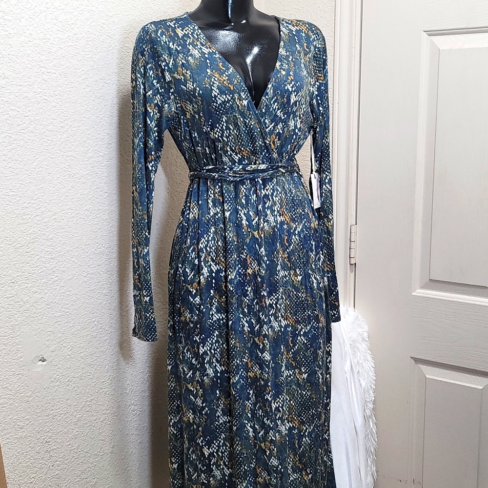 Jessica Simpson Martenity Printed Maxi Dress